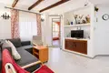Mieszkanie 3 pokoi 93 m² Torrevieja, Hiszpania