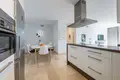 Mieszkanie 2 pokoi 115 m² San Pedro Alcantara, Hiszpania