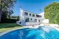 4 bedroom house 230 m² Dos Hermanas, Spain