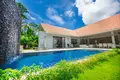 Villa de tres dormitorios 440 m² Chalong, Tailandia