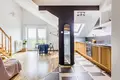 Commercial property 56 m² in Warsaw, Poland