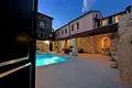 2 bedroom Villa 130 m² Grad Porec, Croatia