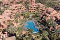 Mieszkanie 4 pokoi  Estepona, Hiszpania