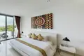 Condo 3 bedrooms 350 m² Ban Bang Thao, Thailand