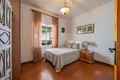 6 bedroom house 415 m² Dos Hermanas, Spain