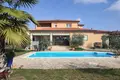 3-Schlafzimmer-Villa 242 m² Galizana, Kroatien
