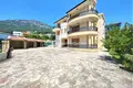 Haus 6 Schlafzimmer 400 m² Susanj, Montenegro