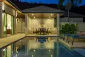 Villa de tres dormitorios 400 m² Rawai, Tailandia