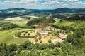 Commercial property 650 m² in Siena, Italy