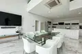 Casa 4 habitaciones  Bang Sare, Tailandia