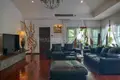 villa de 3 chambres 200 m² Kathu, Thaïlande