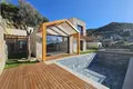 5 bedroom villa 237 m² Gumusluk, Turkey