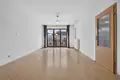 Mieszkanie 2 pokoi 62 m² Warszawa, Polska