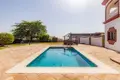 4 bedroom house 295 m² Manilva, Spain