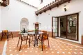 5 bedroom house 259 m² Dos Hermanas, Spain