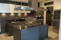 6-Zimmer-Villa 360 m² Lemna, Italien