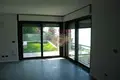 Mieszkanie 2 pokoi 170 m² Leggiuno, Włochy