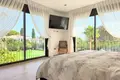5 bedroom house 600 m² Dos Hermanas, Spain