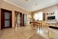 Cottage 234 m² Barawlyany, Belarus