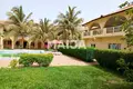 Dom 26 pokojów 1 354 m² Sukuta, Gambia