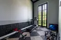 Wohnung 5 Schlafzimmer 670 m² Dalung, Indonesien