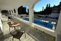 Haus 6 Schlafzimmer 351 m² Dos Hermanas, Spanien