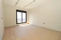 2 bedroom apartment 65 m² Muratpasa, Turkey