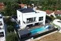4 bedroom Villa 510 m² Kosinozici, Croatia