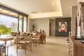 4-Schlafzimmer-Villa 765 m² Si Sunthon, Thailand