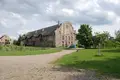 Многоуровневые квартиры 30 комнат 1 600 м² Klocksin, Германия