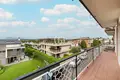 Квартира 3 комнаты 133 м² San Benedetto di Lugana, Италия