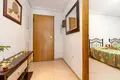 Mieszkanie 2 pokoi 75 m² Torrevieja, Hiszpania