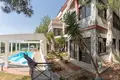 Apartment 8 bedrooms 900 m² Moniatis, Cyprus