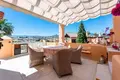 Wohnung 3 Schlafzimmer 230 m² Estepona, Spanien