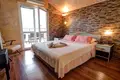 Дом 4 спальни 260 м² Муо, Черногория