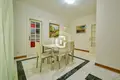 Mieszkanie 4 pokoi 131 m² Sveti Stefan, Czarnogóra