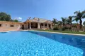 Villa de 4 dormitorios 230 m² Daya Vieja, Španjolska