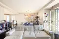 Mieszkanie 2 pokoi 82 m² Desenzano del Garda, Włochy