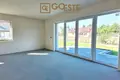 Dom 5 pokojów  Smolice, Polska