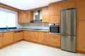 Mieszkanie 3 pokoi 165 m² Benahavis, Hiszpania