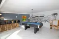 Haus 6 Schlafzimmer 360 m² Dos Hermanas, Spanien