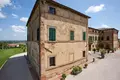Villa 10 bedrooms 4 331 m² Siena, Italy