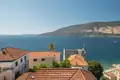 Villa de tres dormitorios 428 m² Montenegro, Montenegro