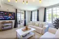 Villa 8 bedrooms 450 m² in France, France