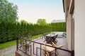 Haus 6 zimmer 325 m² Riga, Lettland