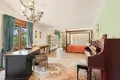 4 bedroom house 555 m² San Pedro Alcantara, Spain