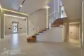 Dom wolnostojący 378 m² Mińsk, Białoruś