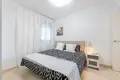 Mieszkanie 2 pokoi 85 m² Casares, Hiszpania