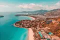 Na sprzedaż 4-gwiazdkowy hotel z 224 pokojami, niedaleko plaży Karon w Phuket w Tajlandii