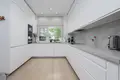 Dom 5 pokojów 217 m² Piaseczno, Polska